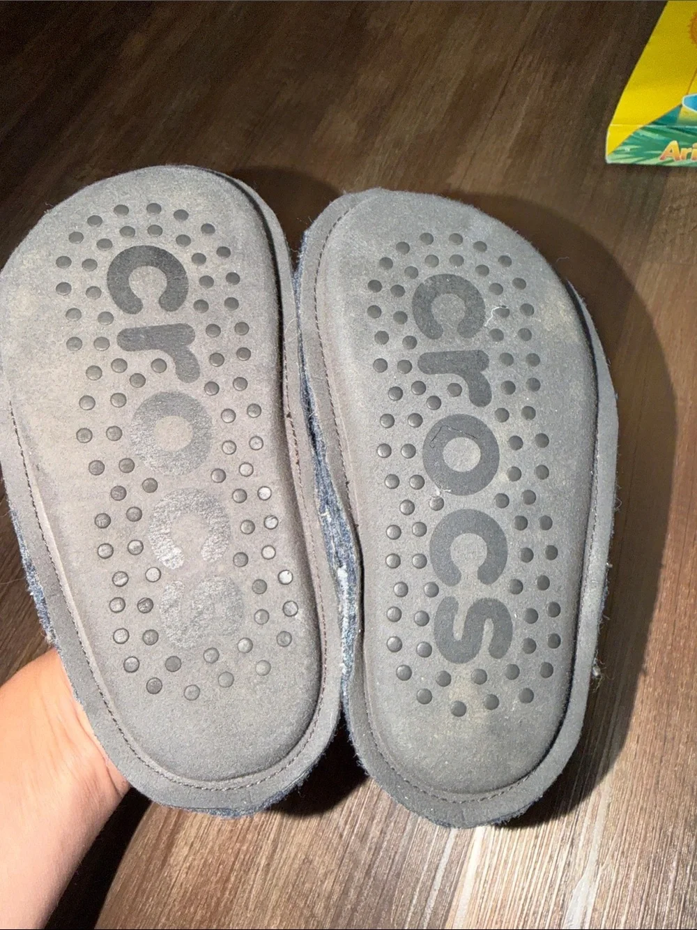 Kids Crocs Classic Slippers Sz 11